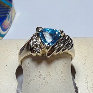 .75cttw Natural Trillion Blue Topaz & Diamond 14Kt YG shrimp sided Ring #18433